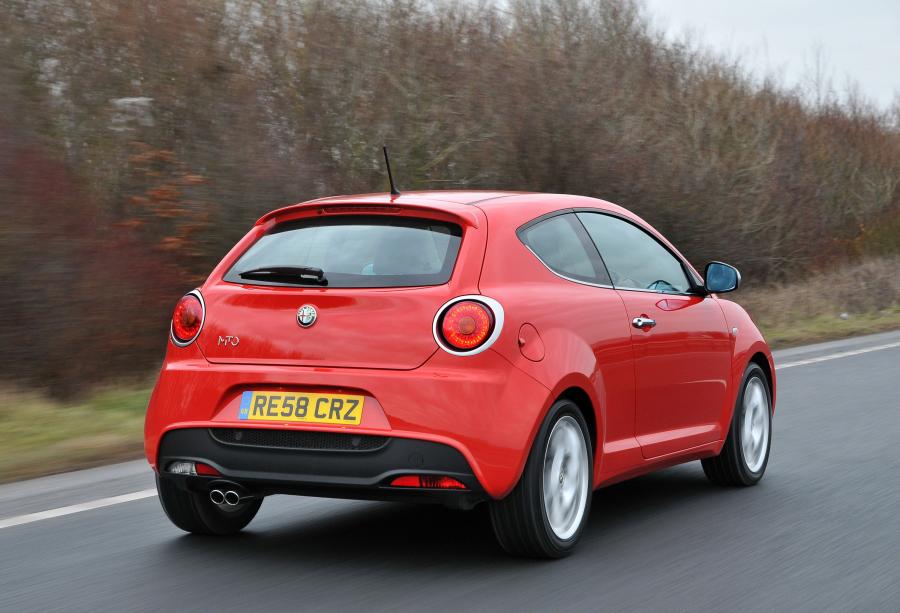  Alfa Romeo MiTo (955) 2009 года  (UK) (фото 4 из 47)